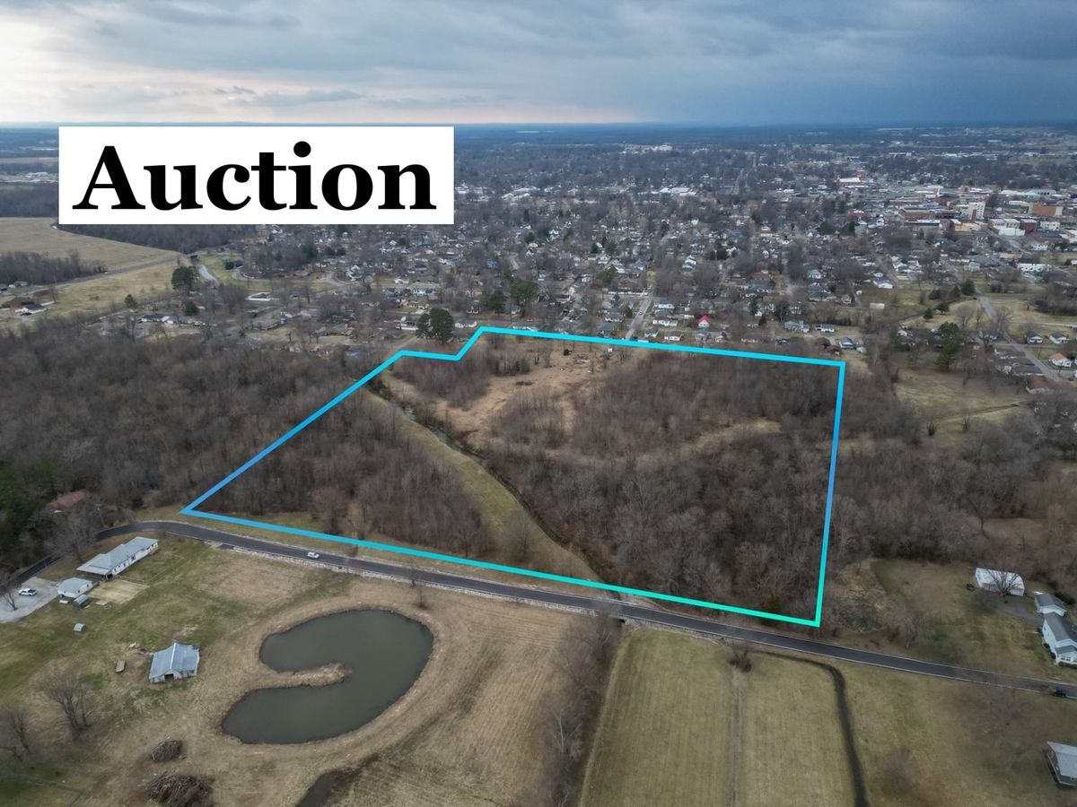 705 Everett Street, Marion, IL 62959