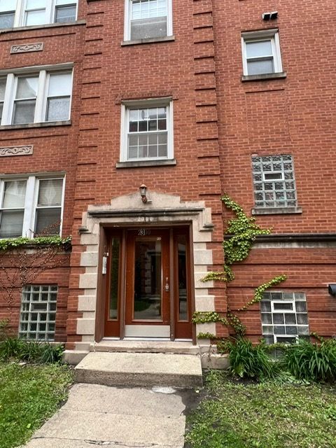 2300 W Granville Avenue #G — Chicago, IL 60659