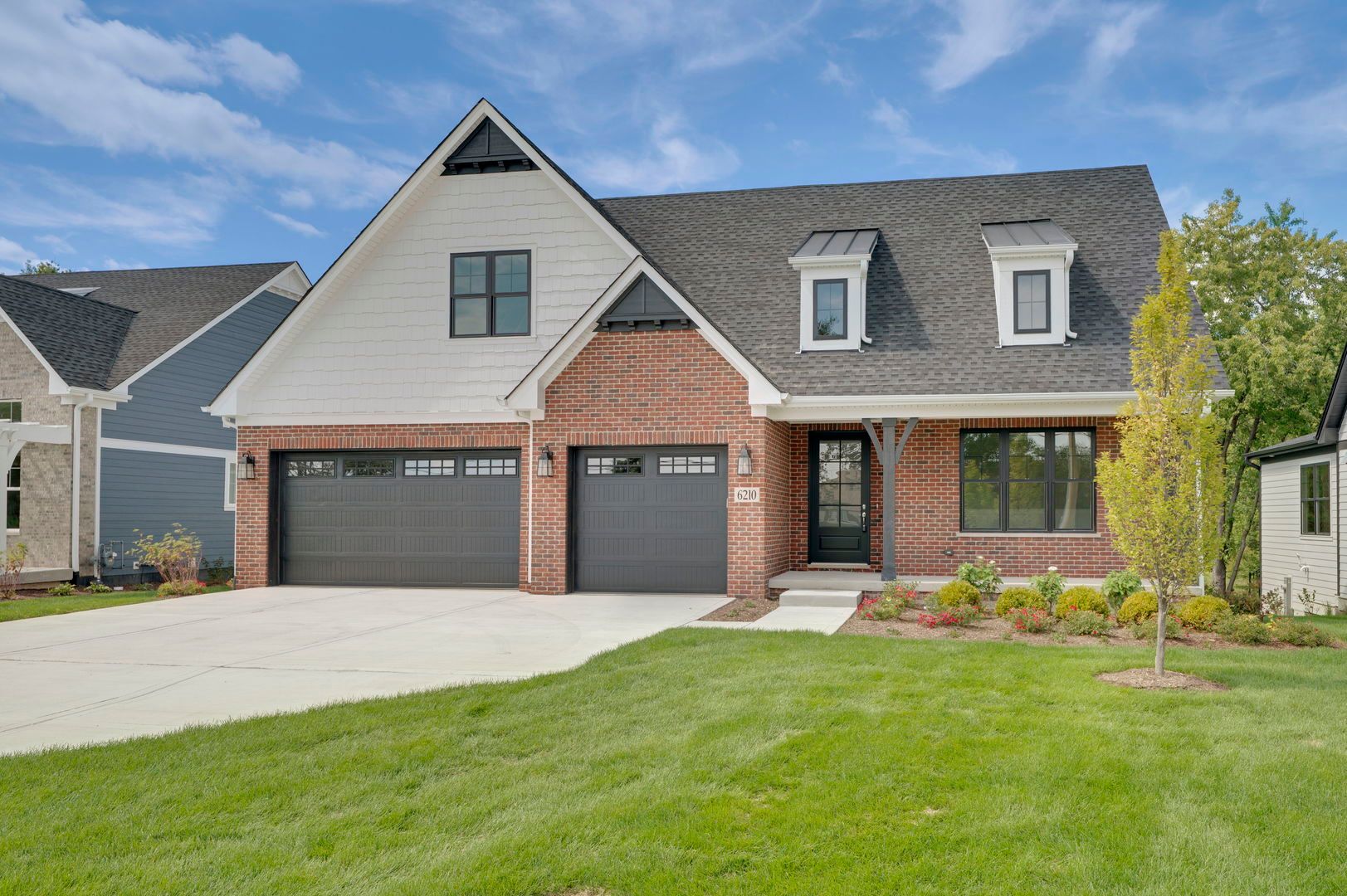 6210 Clarendon Hills (Lot 2) Road — Willowbrook, IL 60527
