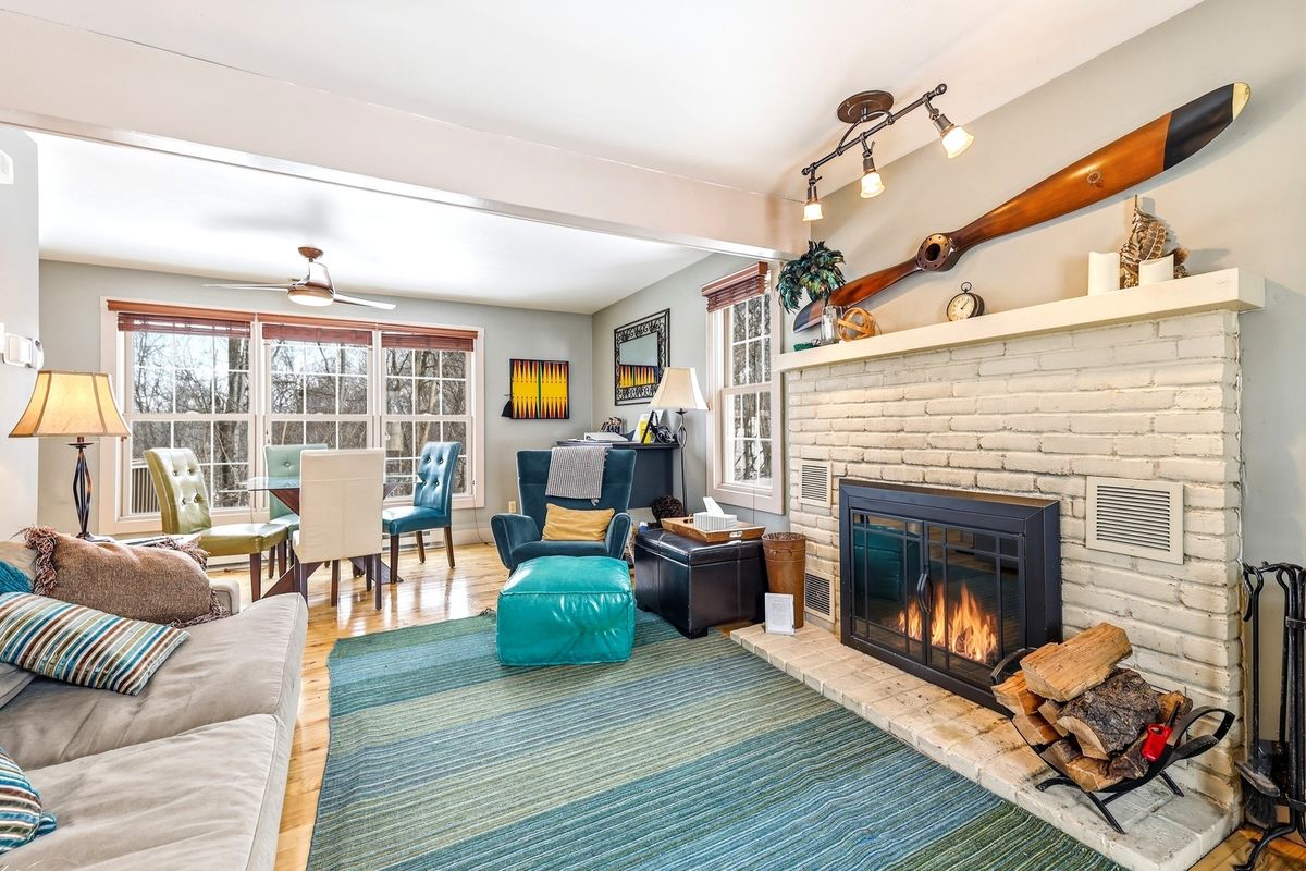 7 Settler Lane, Galena, IL 61036