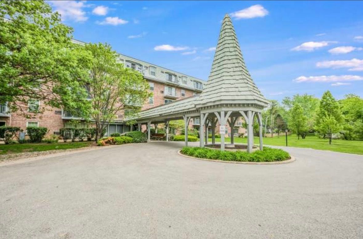 5125 Blodgett Avenue, Downers Grove, IL 60515