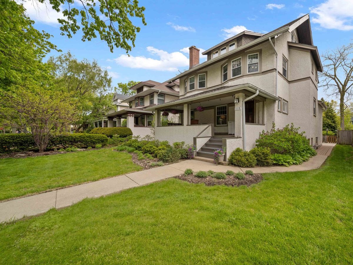 1115 Forest Avenue, Wilmette, IL 60091