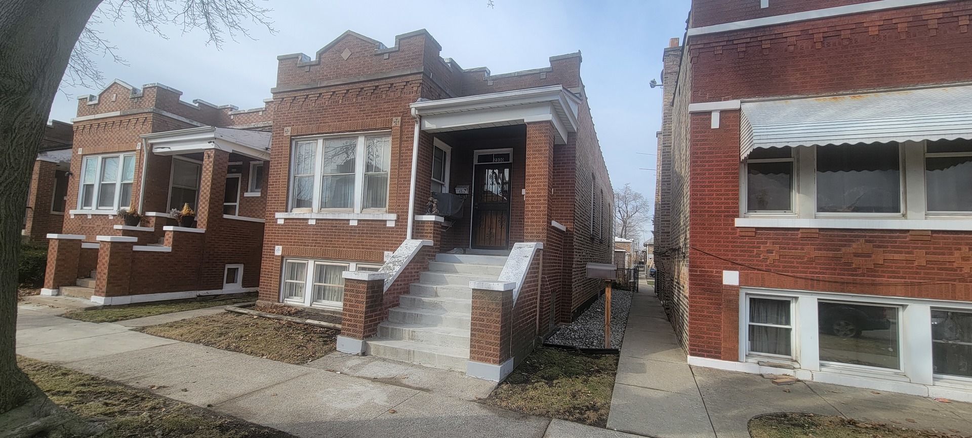 2330 Lombard Avenue — Berwyn, IL 60402