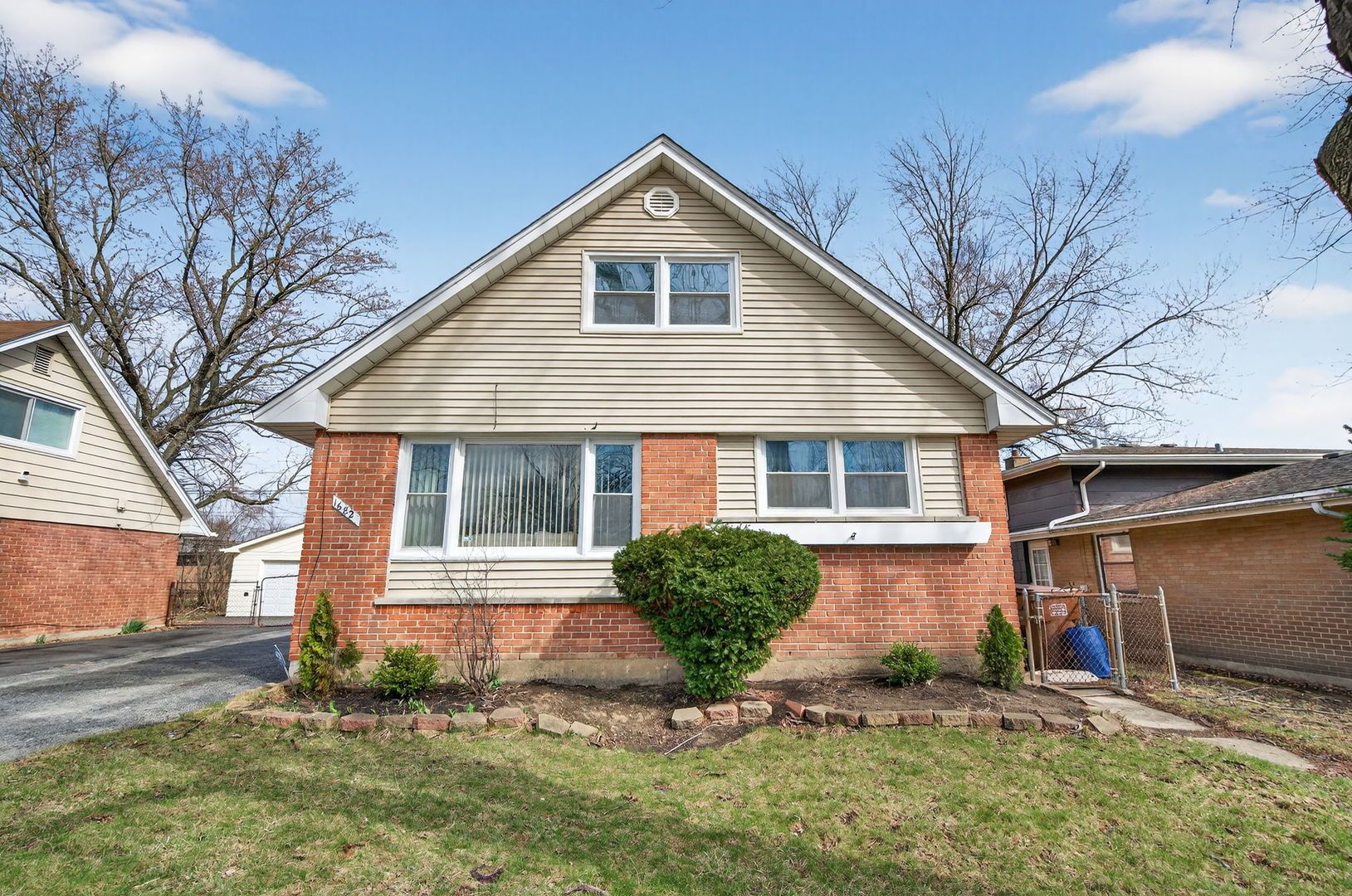 16827 GLEN OAKS Drive — Country Club Hills, IL 60478