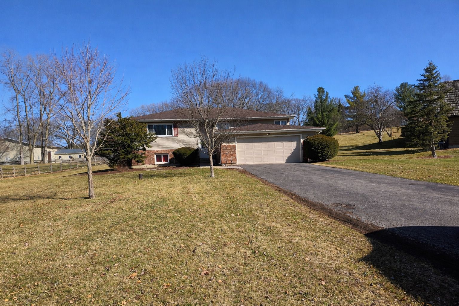 5N087 Mary Court — St. Charles, IL 60175