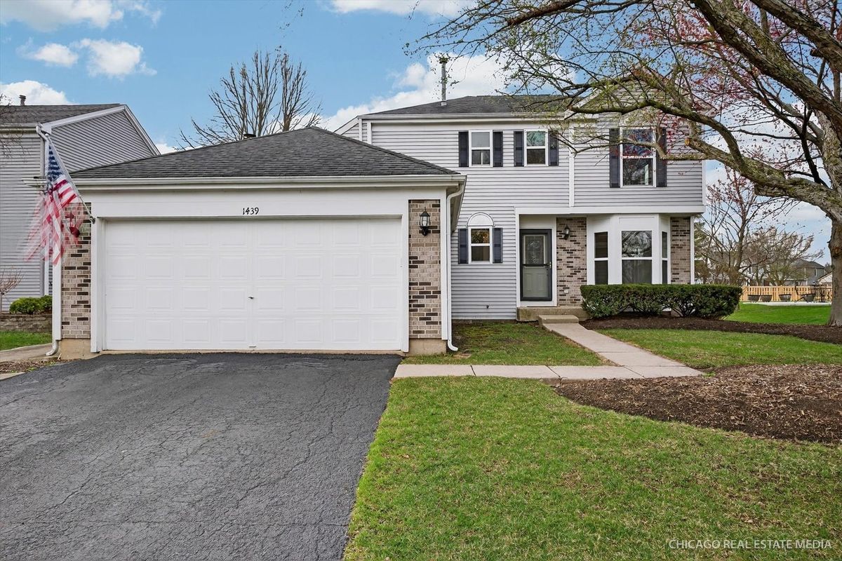 1439 Blue Heron Drive, Crystal Lake, IL 60014