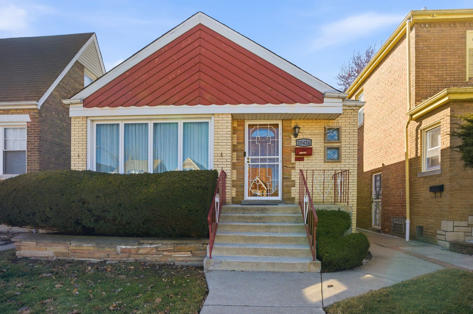 10424 S Forest Avenue — Chicago, IL 60628