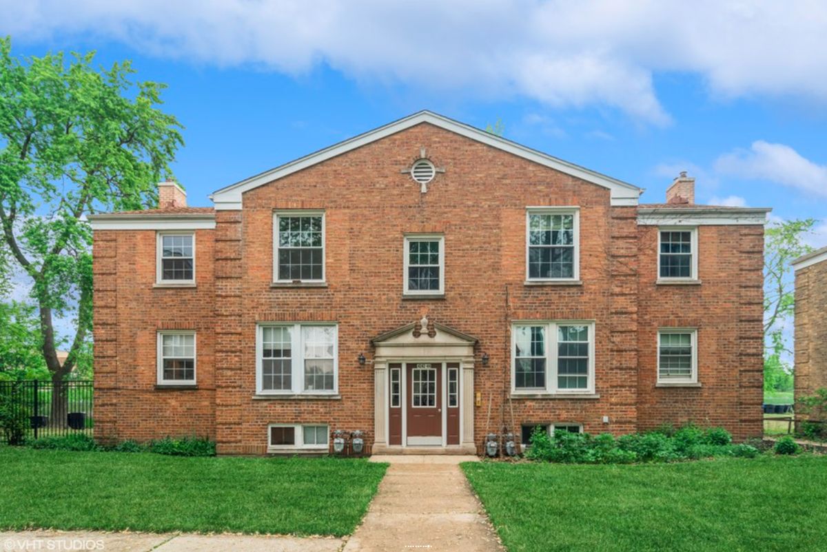 4258 Nelson Street, Chicago, IL 60641