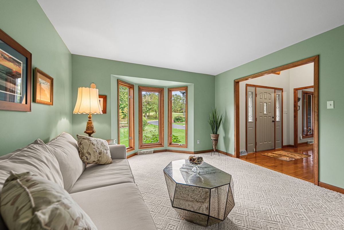 124 N 350 W, Valparaiso, IN 46385