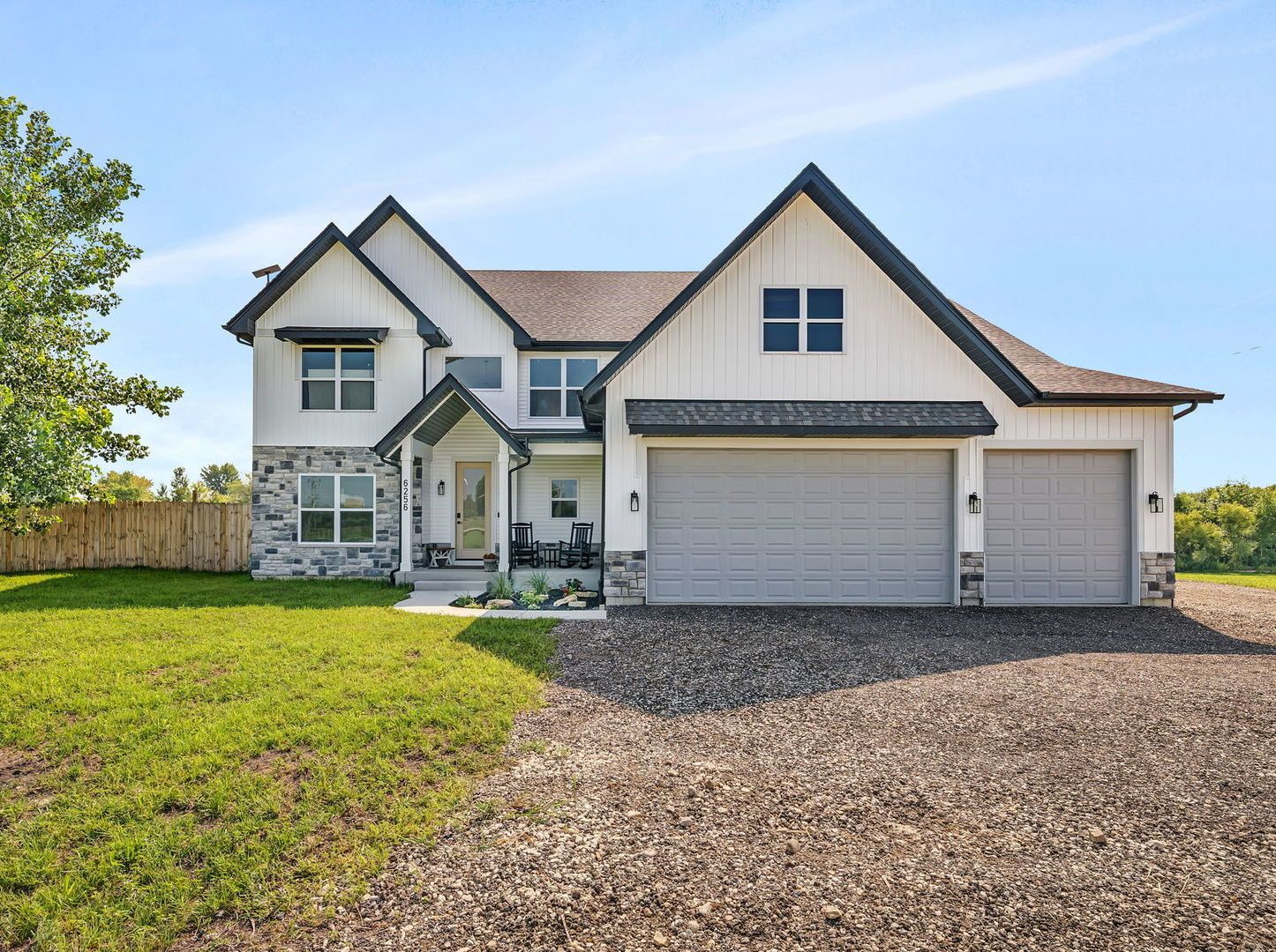 6256 N Dresden Road — Morris, IL 60450