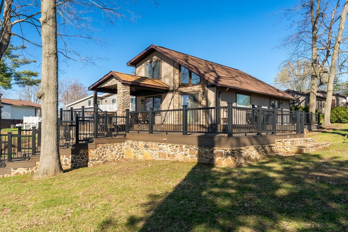 12062 Malibu Lane, Marion, IL 62959