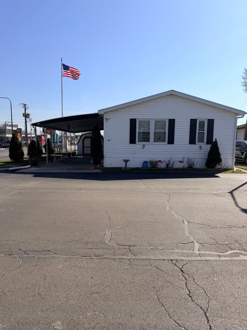 8800 S Harlem Avenue #2000A — Bridgeview, IL 60455
