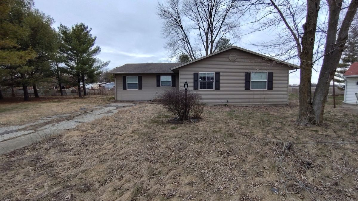 3 Apple Drive, Mattoon, IL 61938