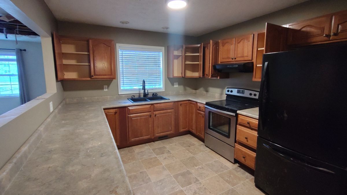 3 Apple Drive, Mattoon, IL 61938