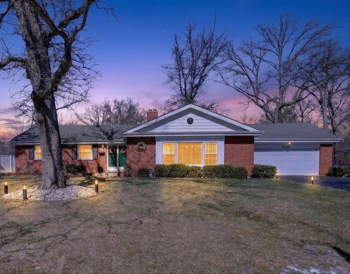 20869 Greenwood Drive, Olympia Fields, IL 60461