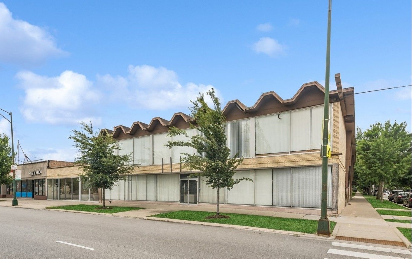 3451 W Peterson Avenue — Chicago, IL 60659