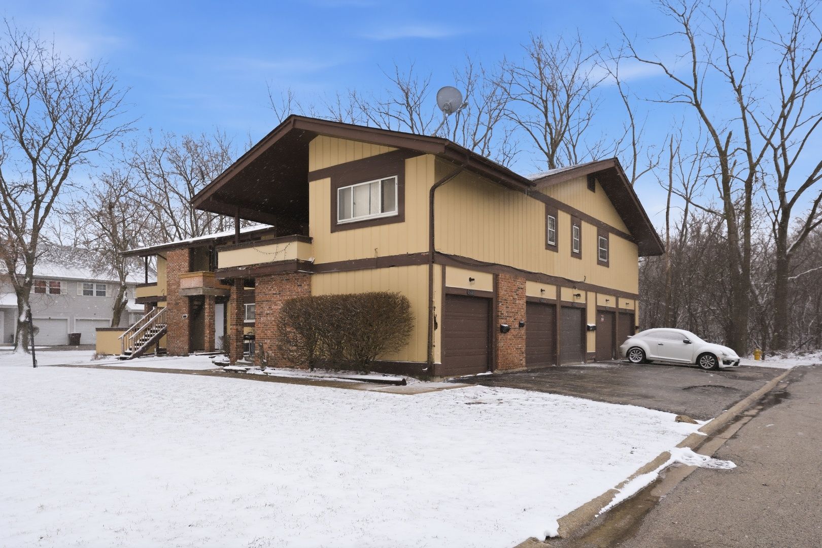 19425 Oak Avenue — Country Club Hills, IL 60478