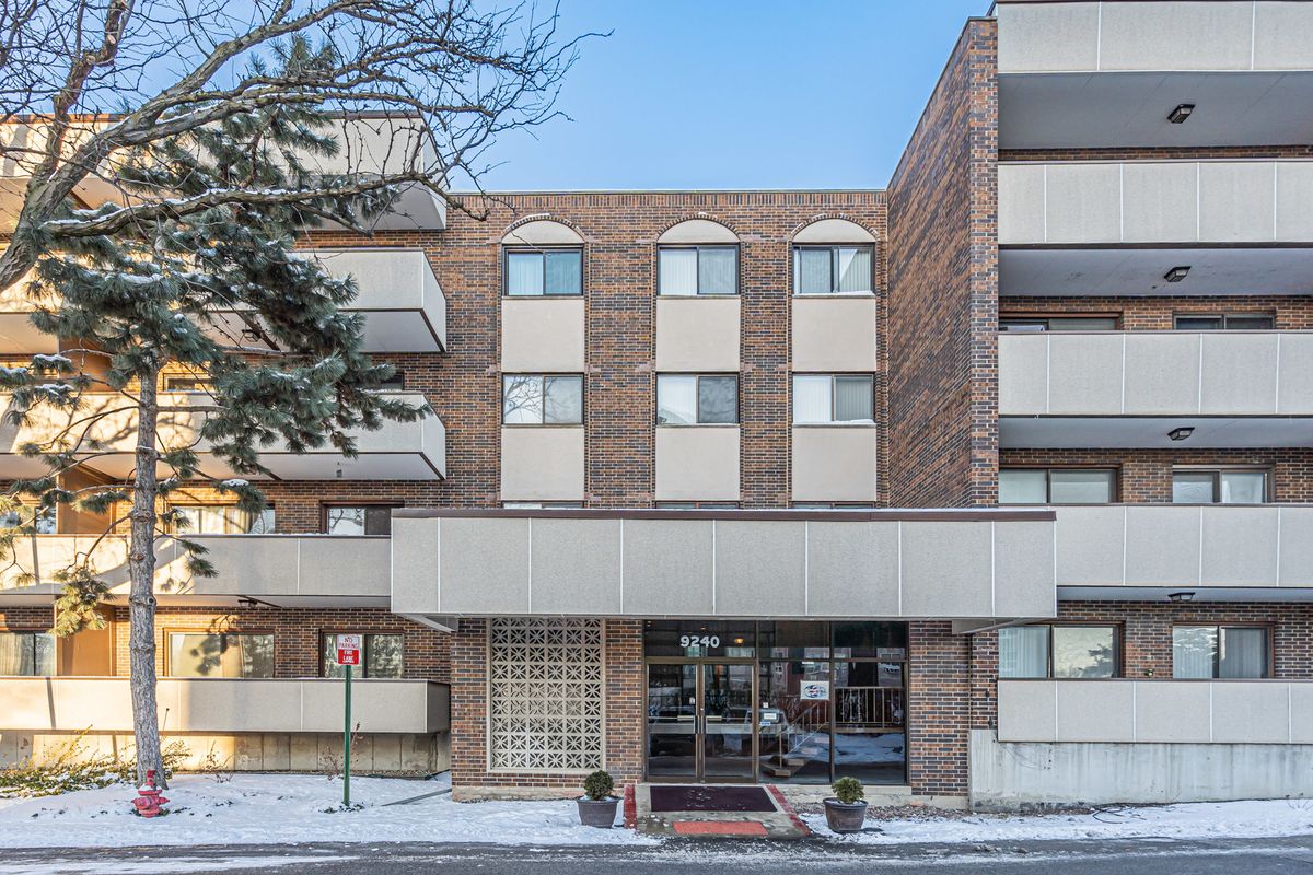 9240 Gross Point Road, Skokie, IL 60077