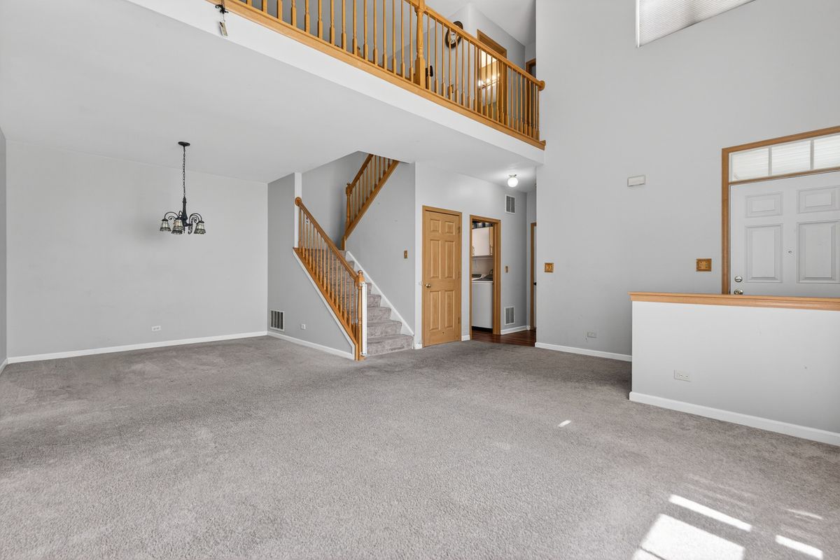 522 Horizon Drive, Bartlett, IL 60103