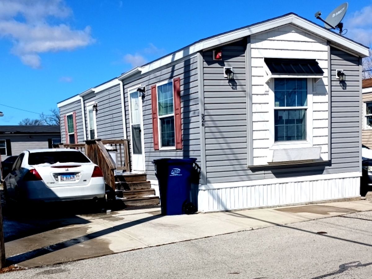 8800 Harlem Avenue, Bridgeview, IL 60455