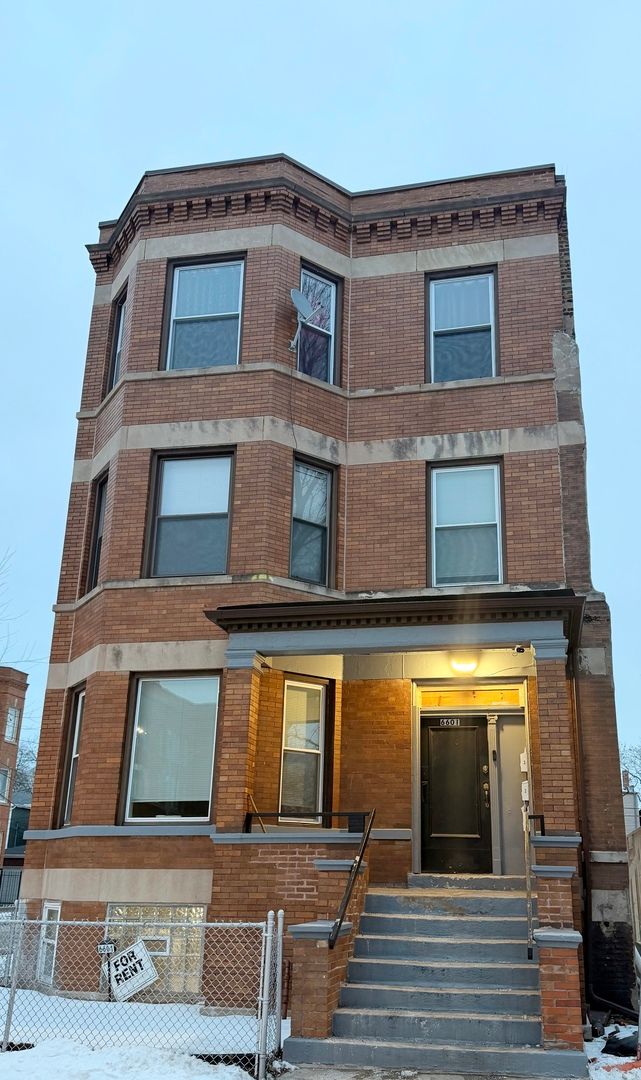 6601 S Langley Avenue #1 — Chicago, IL 60637