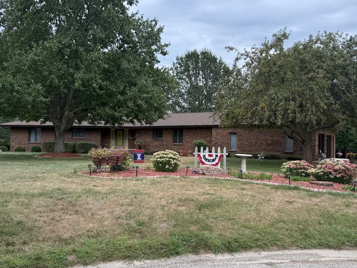 44 Glenbrook Court, Fisher, IL 61843