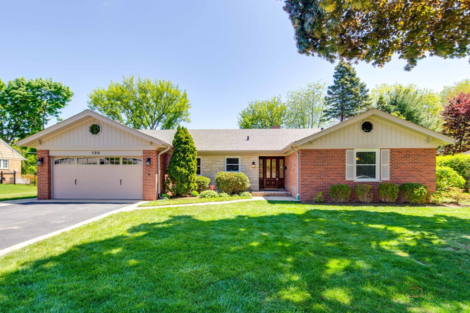130 Westmoreland Drive — Wilmette, IL 60091