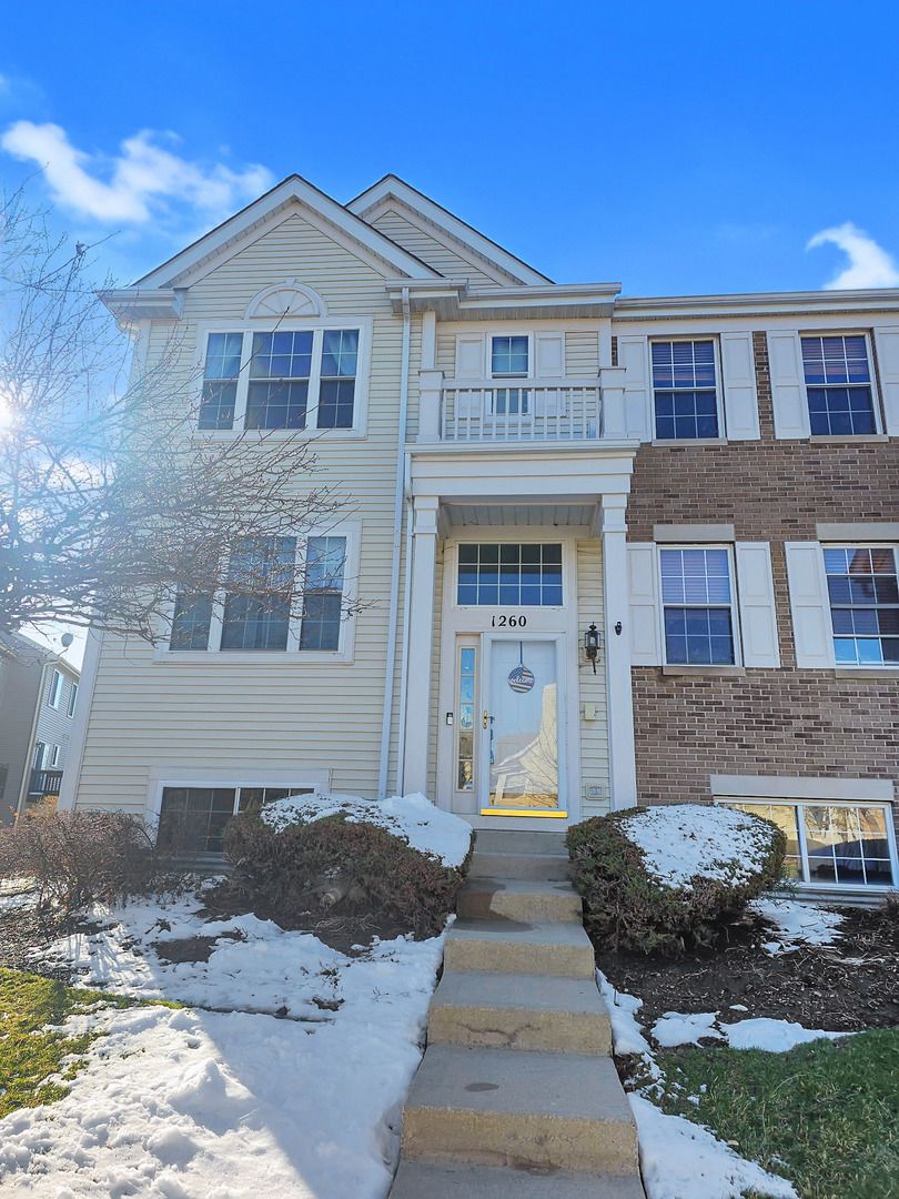 1260 Derry Lane — Pingree Grove, IL 60140