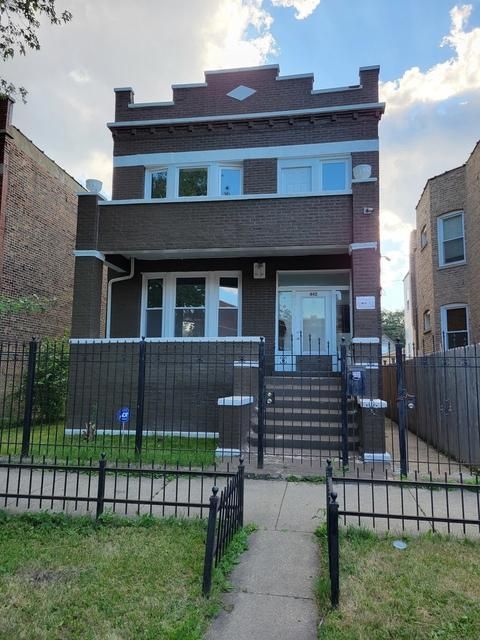 642 N Central Park Avenue — Chicago, IL 60624