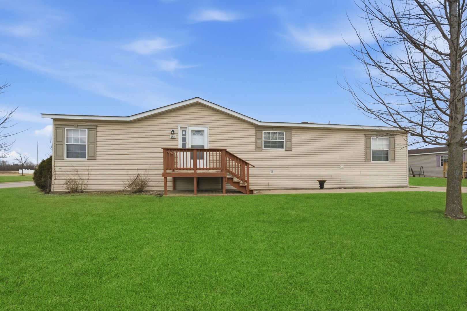 157 Sparrow Drive — Lynwood, IL 60411