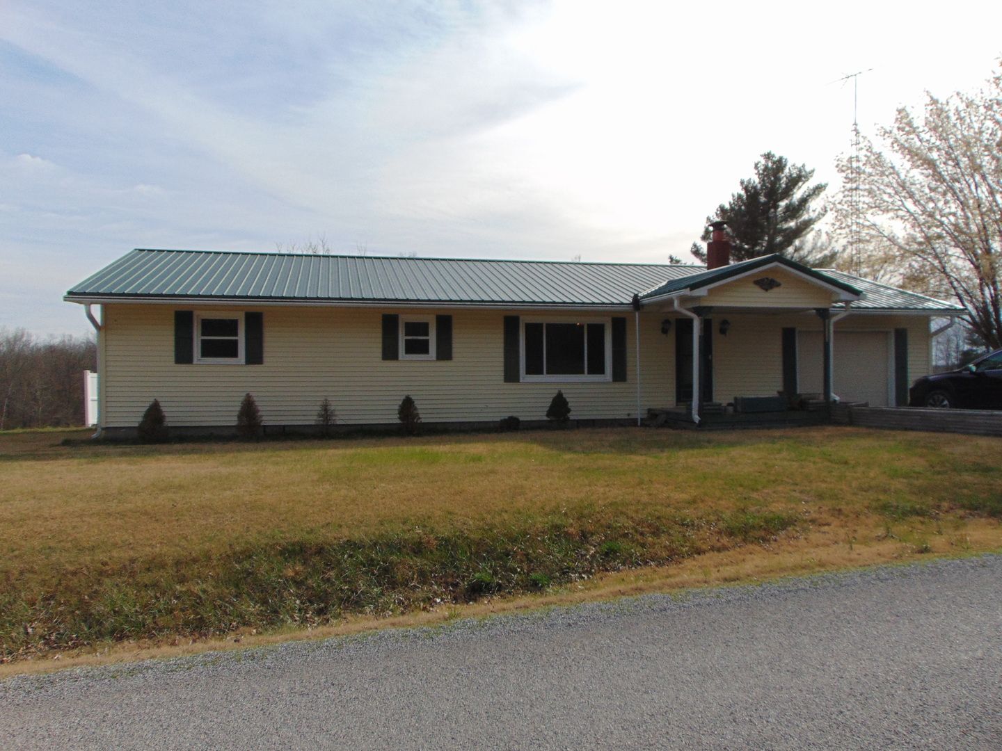 1100 Sharp Rock Road — Ava, IL 62907