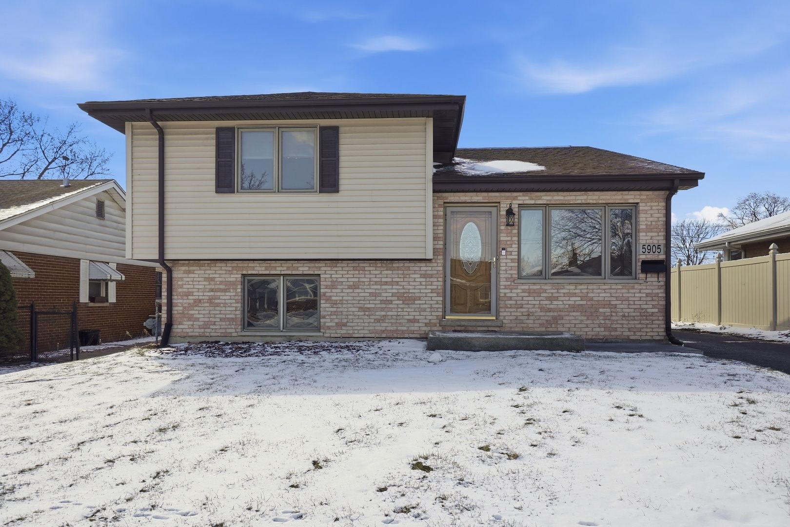 5905 Superior Street — Berkeley, IL 60163