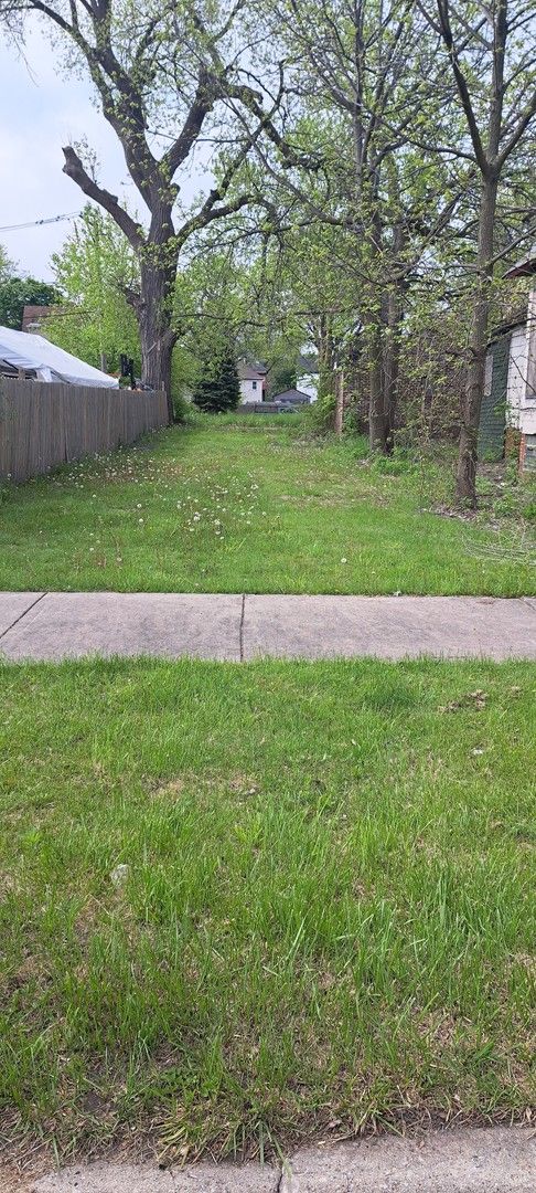 433 W 60th Place — Chicago, IL 60621