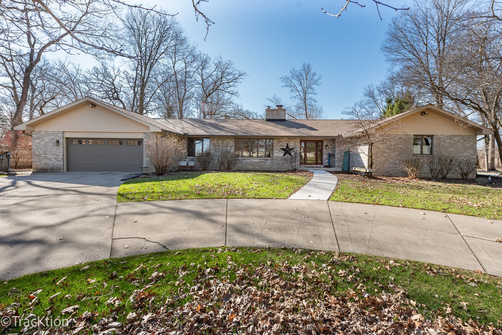 9596 Corneils Road — Bristol, IL 60512