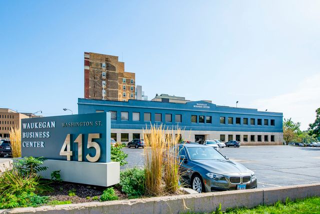 415 Washington Street #109 — Waukegan, IL 60085