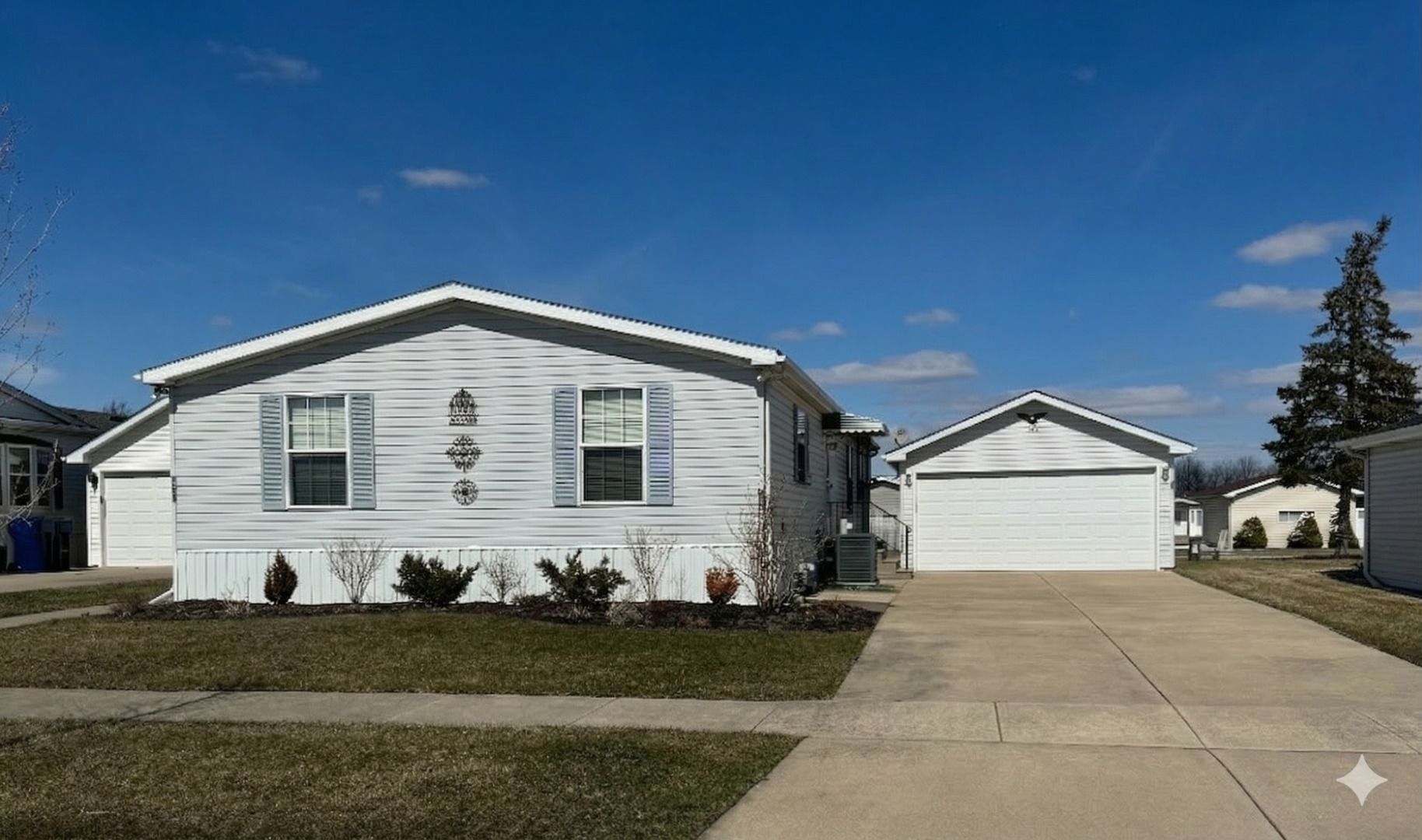 265 Tulip Circle — Matteson, IL 60443