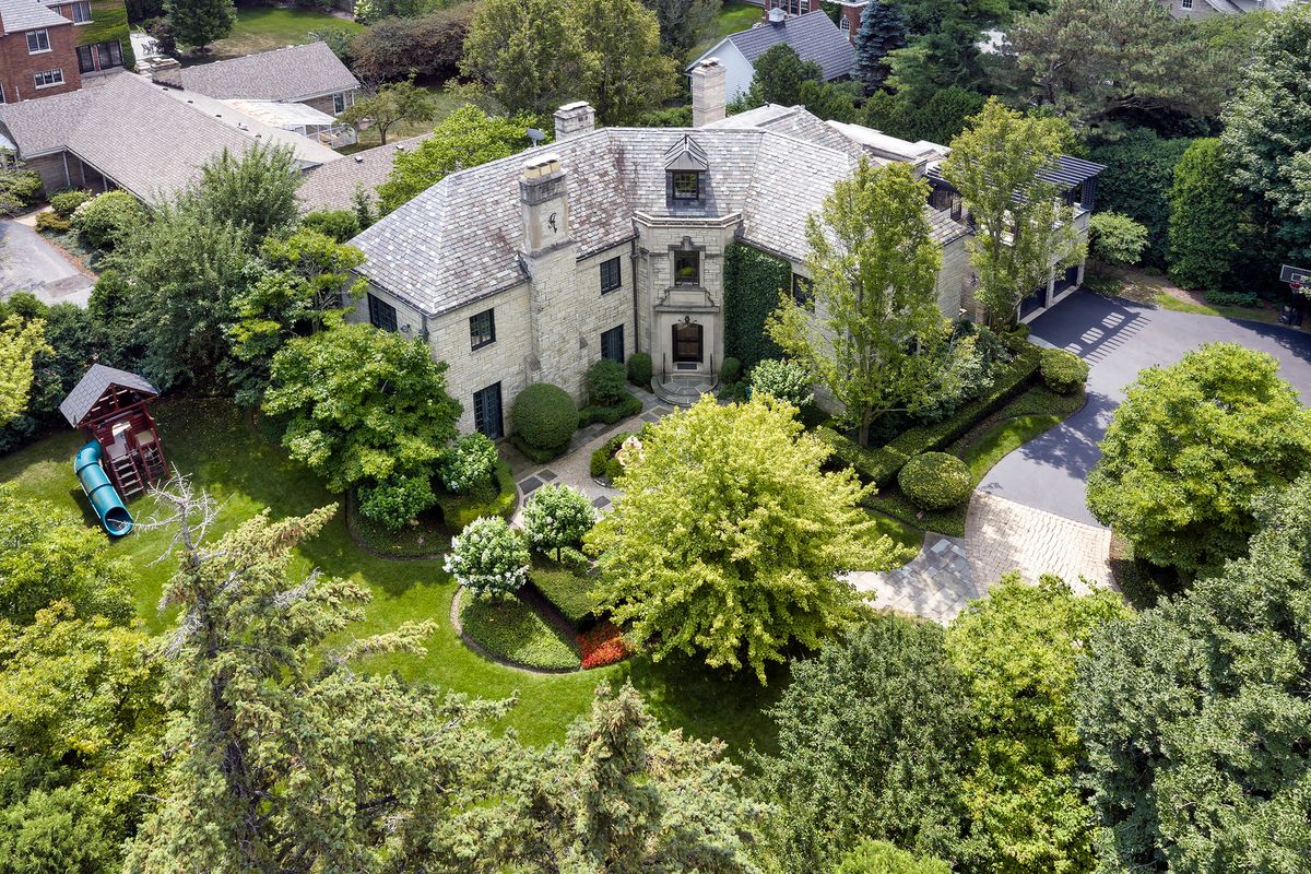 110 KENILWORTH Avenue, Kenilworth, IL 60043