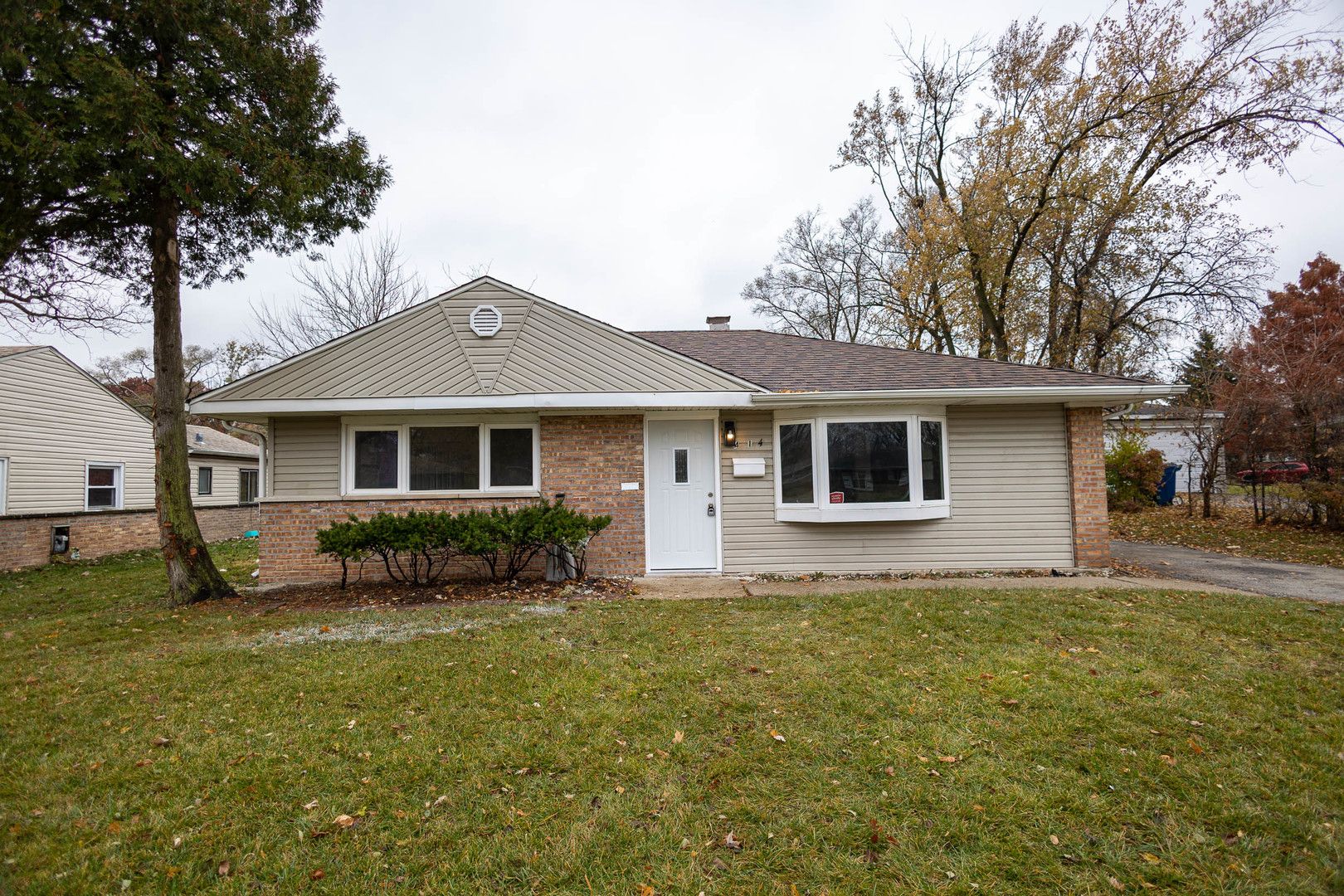 414 Shabbona Drive — Park Forest, IL 60466