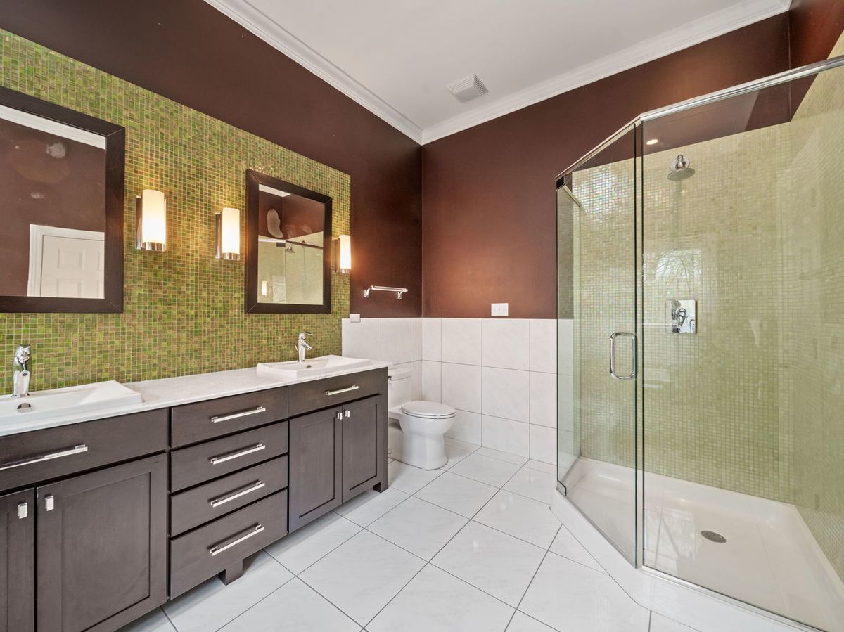 804 E Wilson Avenue, Beverly Shores, IN 46301