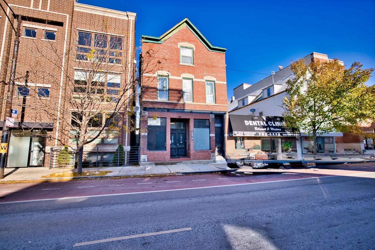 2310 Belmont Avenue, Chicago, IL 60618