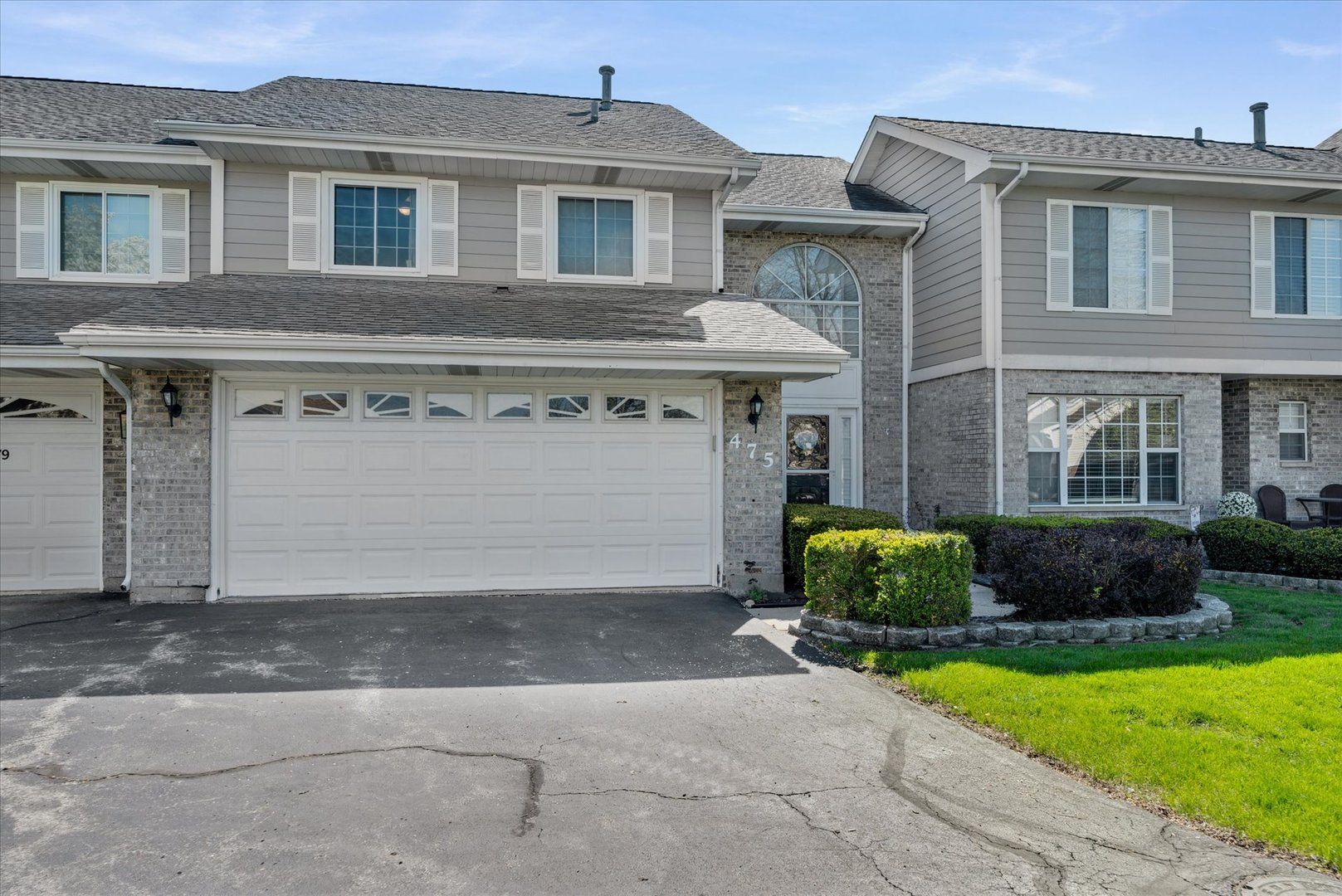 475 Sarah Court — Wood Dale, IL 60191
