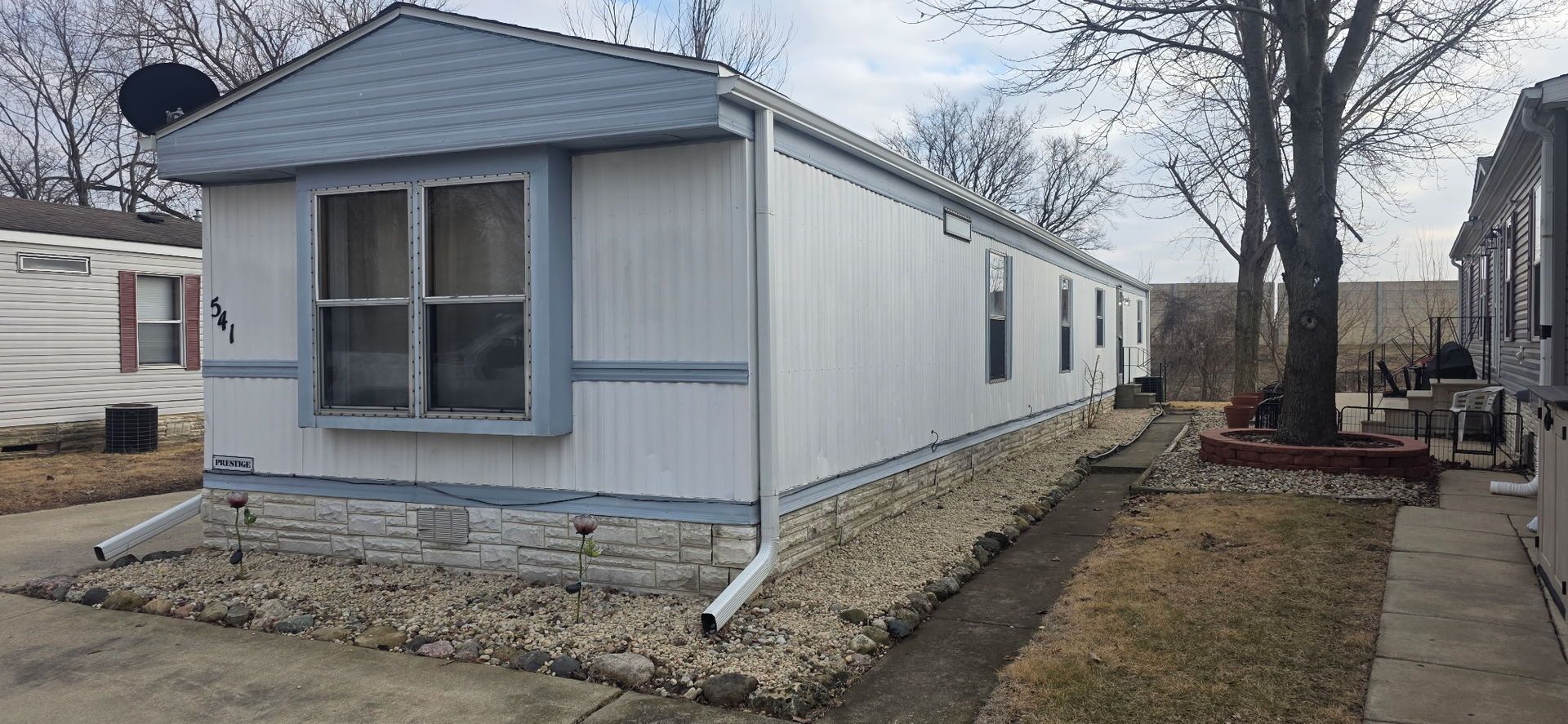 541 Park Avenue — Belvidere, IL 61008