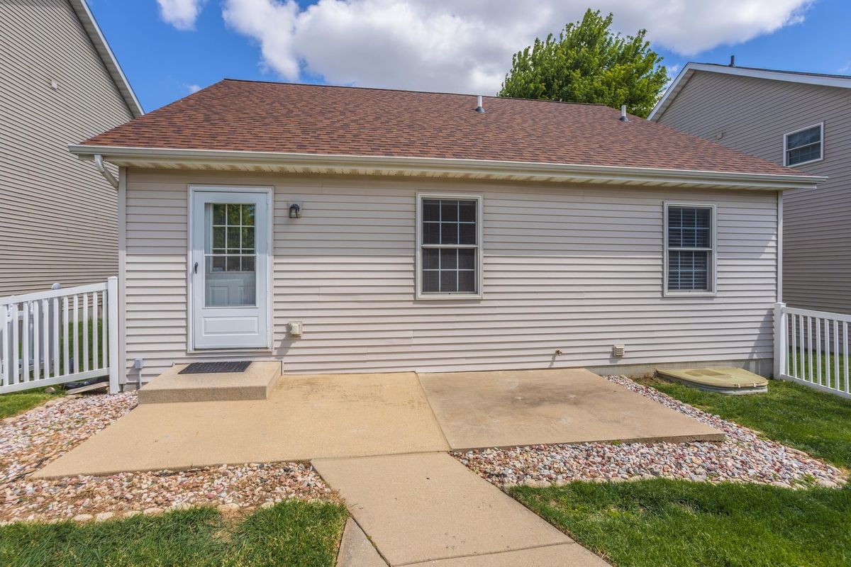 1109 Chippewa Street, Normal, IL 61761
