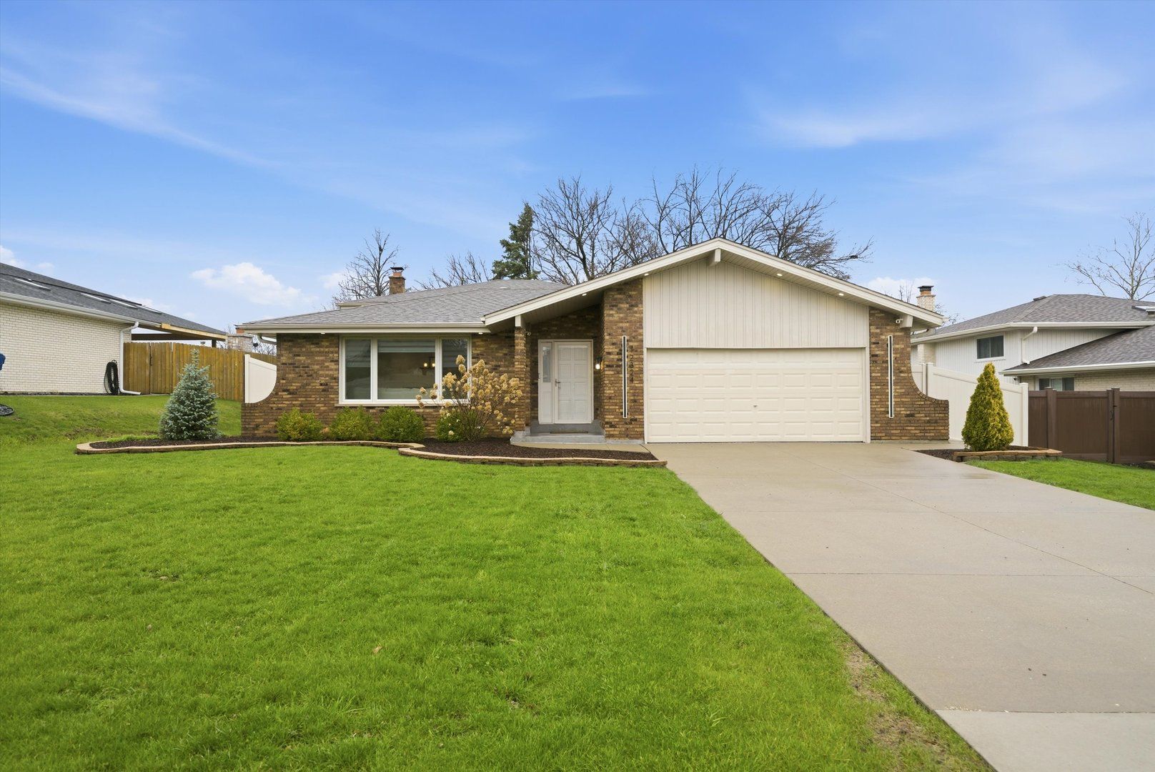 12324 Partridge Lane — Orland Park, IL 60467