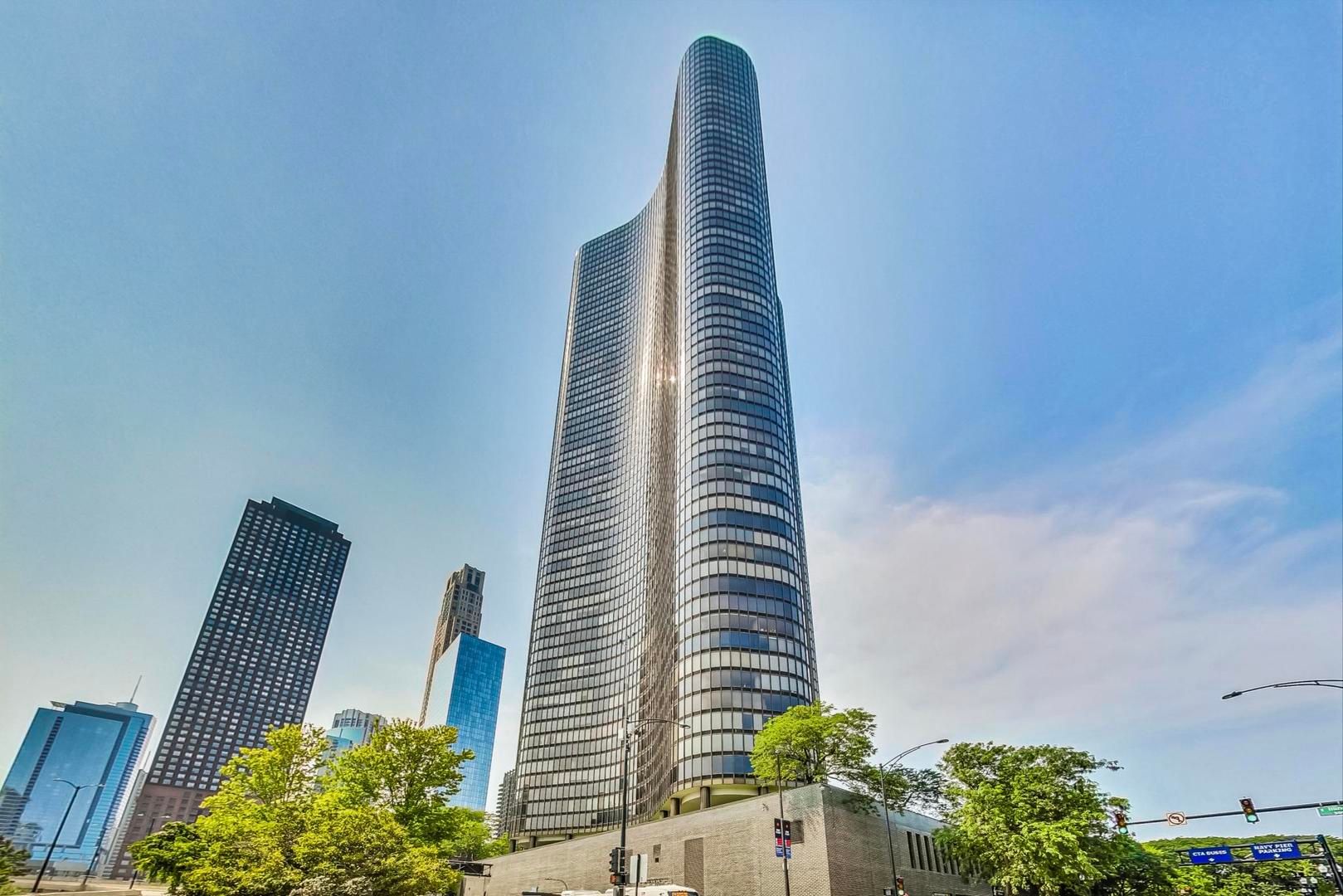 505 N Lake Shore Drive #5106-5107-5108-5109 — Chicago, IL 60611
