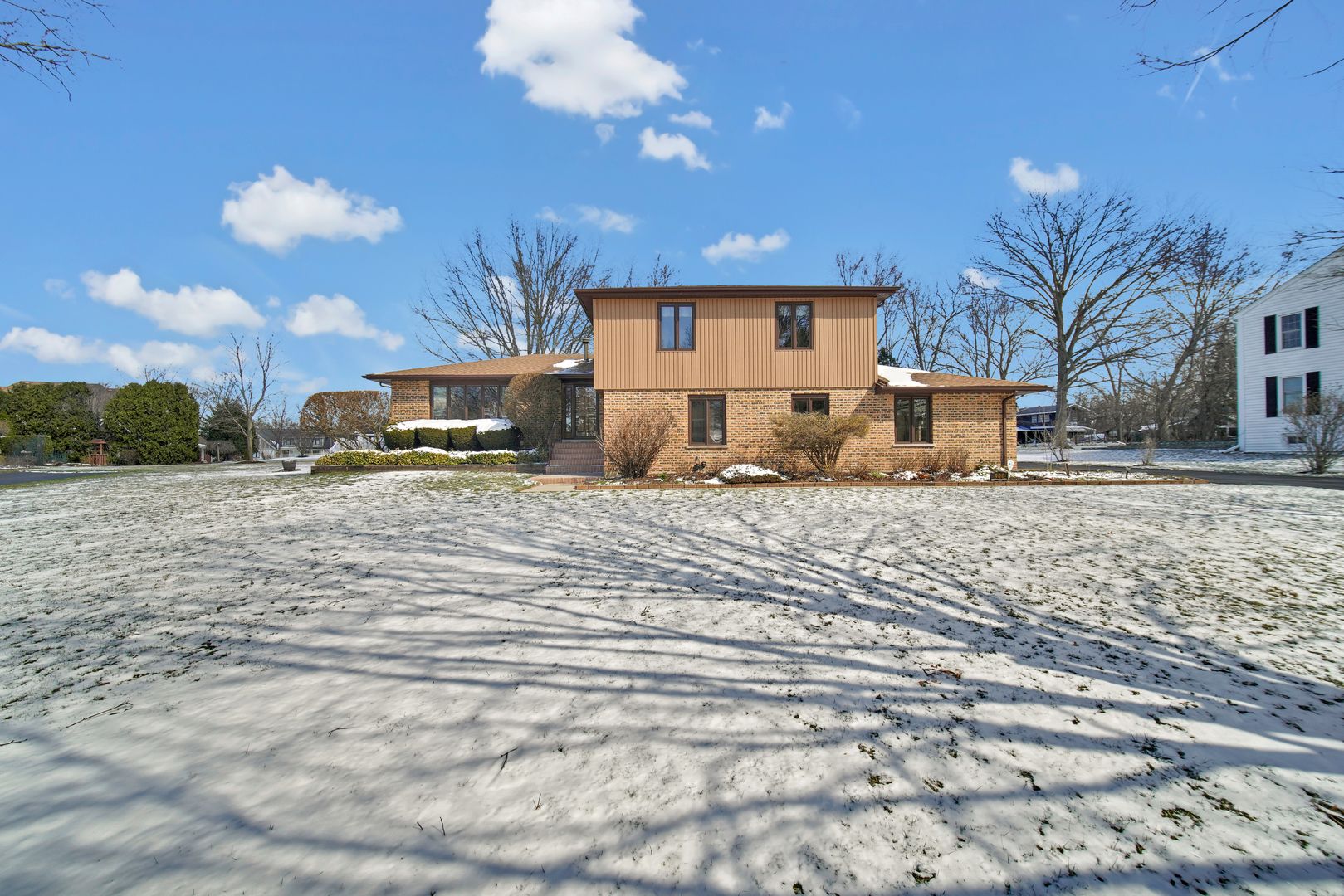 900 Saint Andrews Way — Frankfort, IL 60423