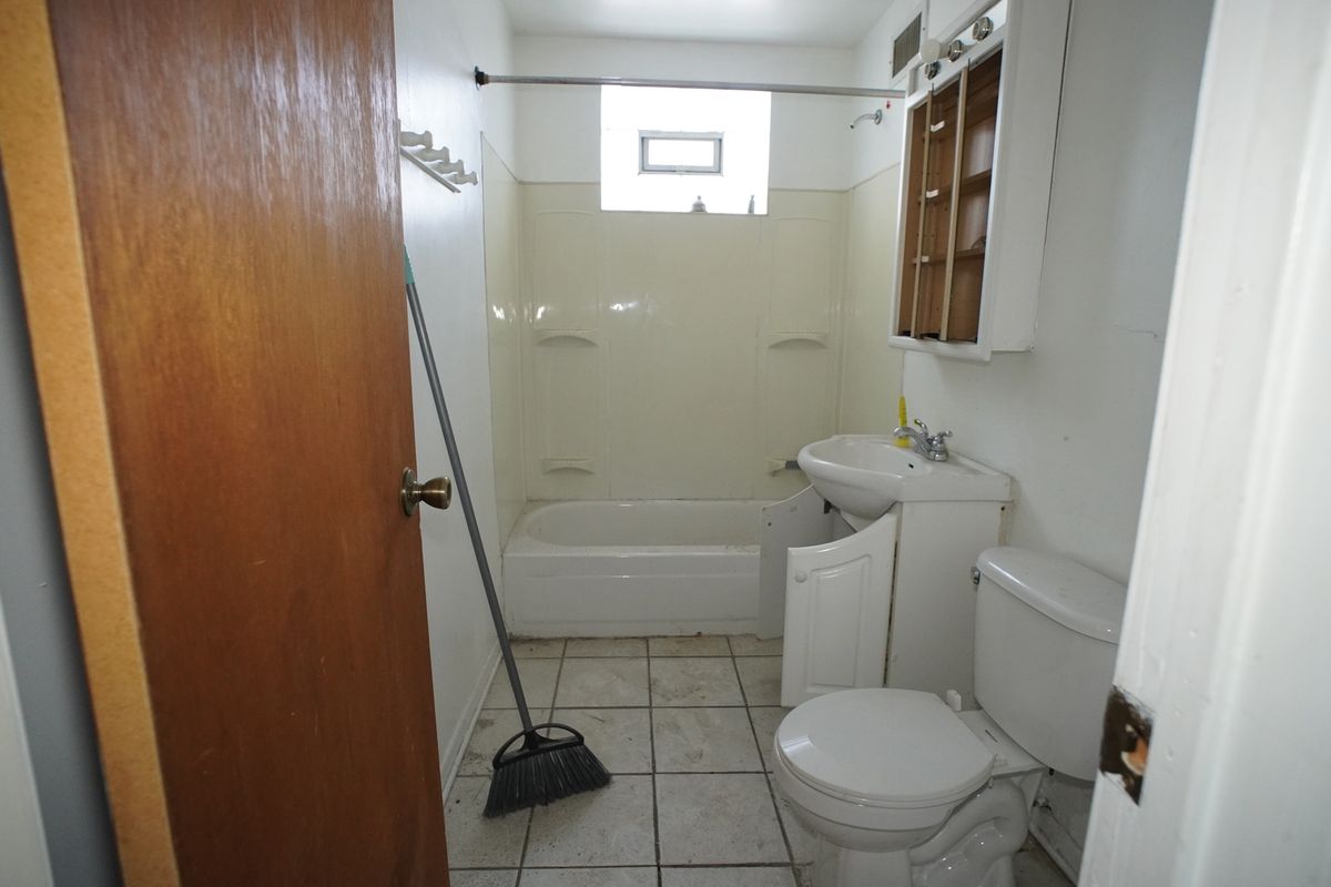 5425 Melton Road, Gary, IN 46403