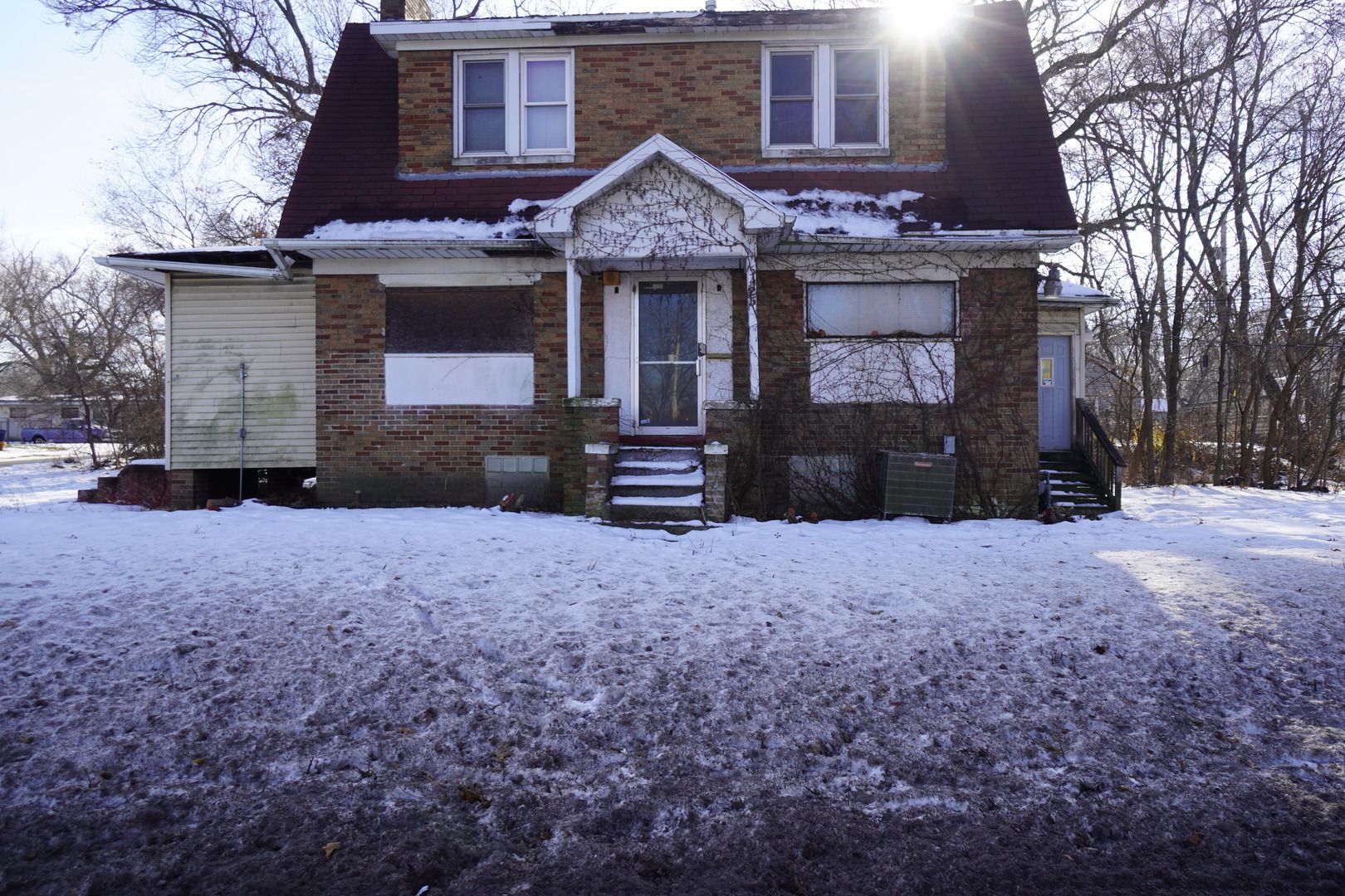 5425 Melton Road — Gary, IN 46403
