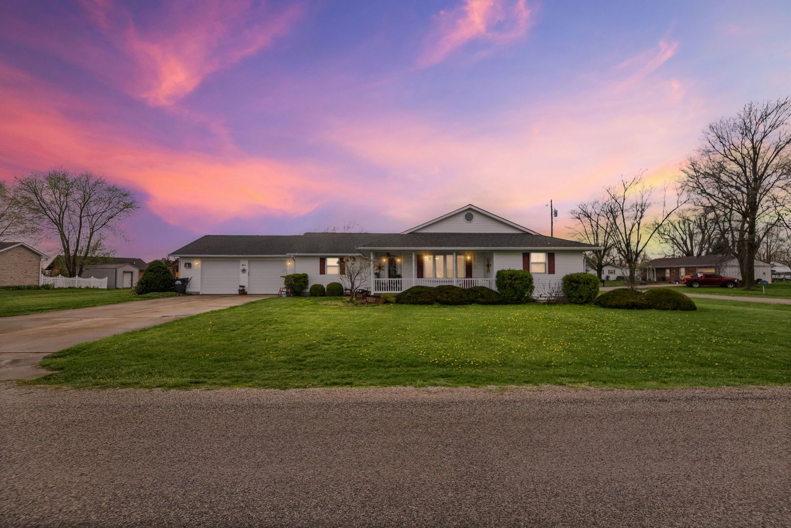 401 Gehle Street — St Peter, IL 62880