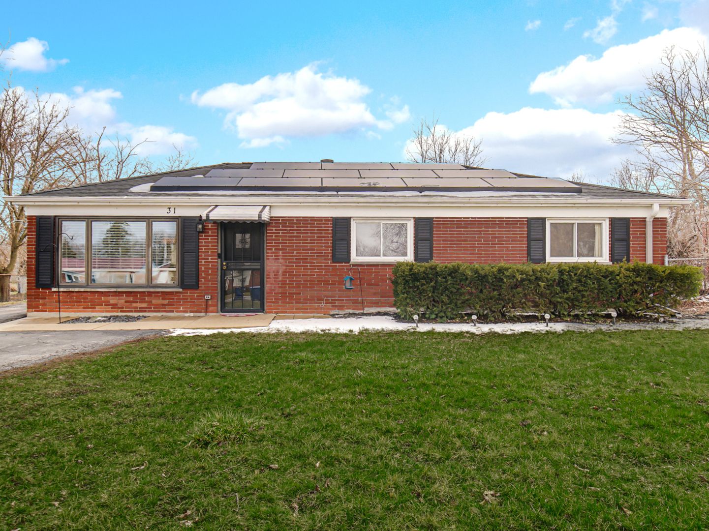 31 E 14th Place — Lombard, IL 60148